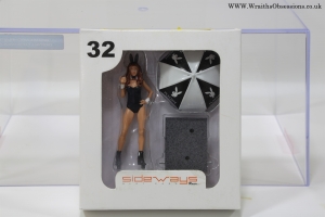 Racer_Sideways-SWFIG007