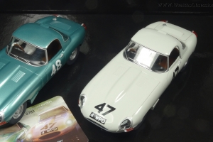 Scalextric-C3898A(2)